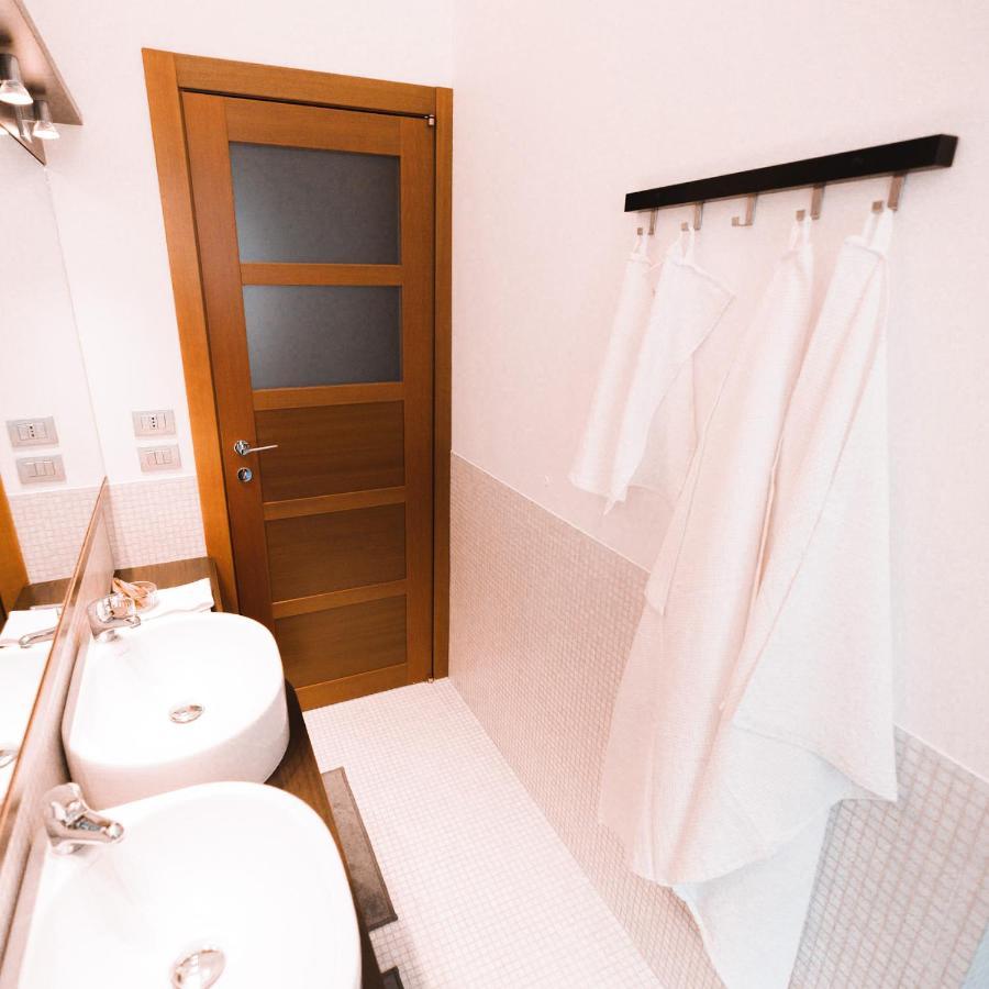 Mrdoyle Apartment Catalani Милан Экстерьер фото